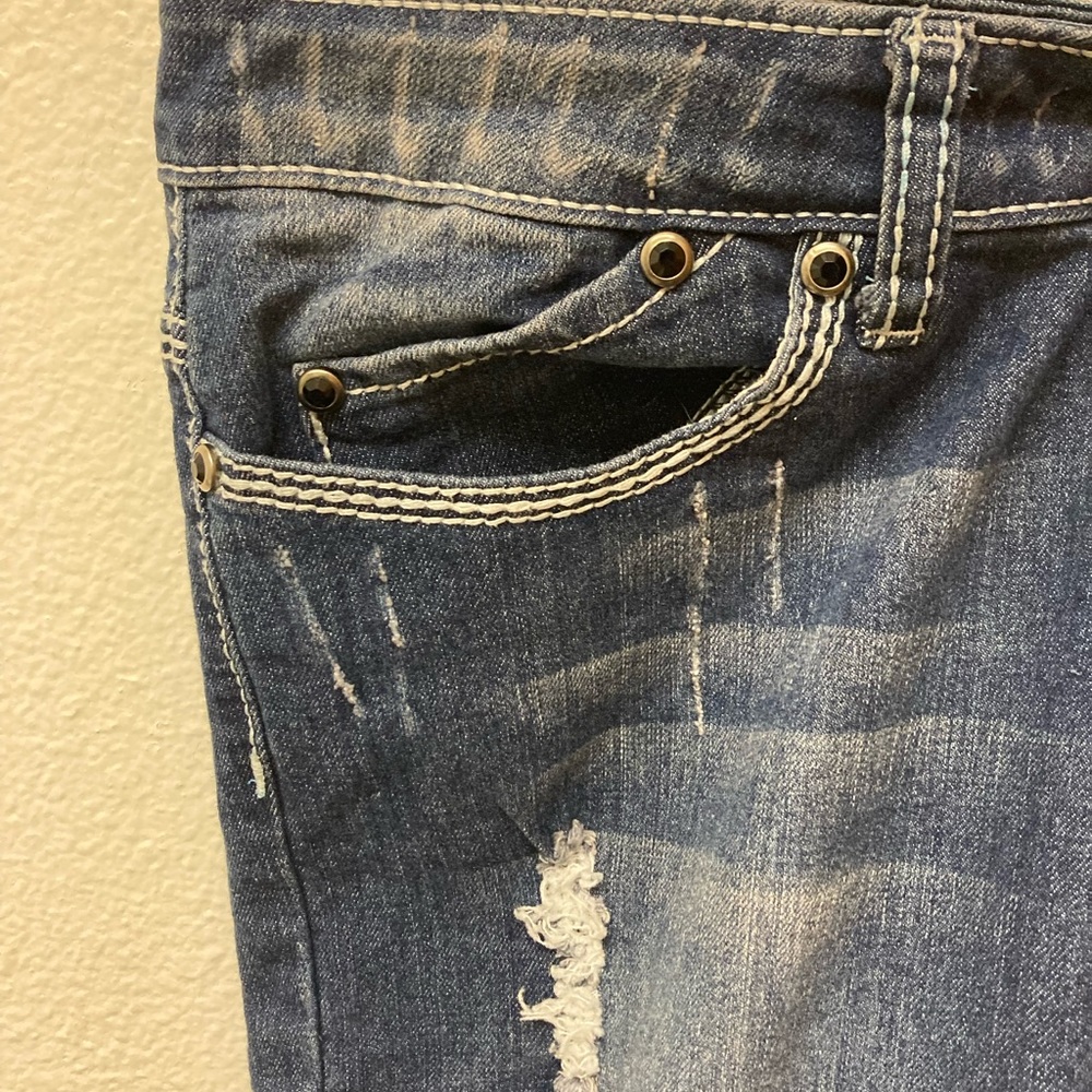 Red Rivet Rhineatone Bling And Distressed Jeans (… - image 5